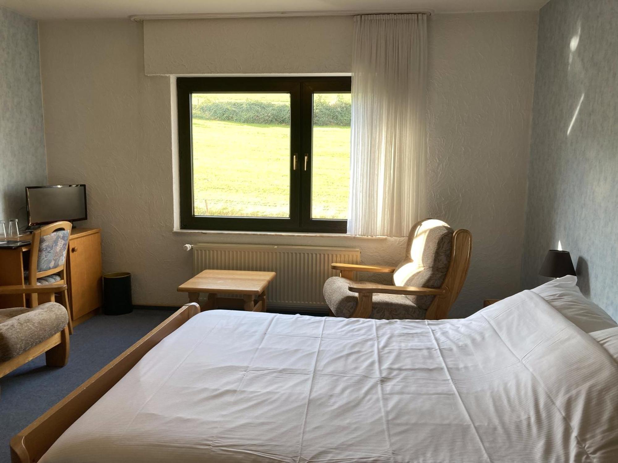 Hotel Altitude Burg Reuland Exterior photo